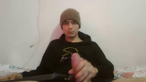 Snapshot of danielhot17 chatting on 06-28-26, 12:22 DANIEL online show from 06-28-26, 12:22