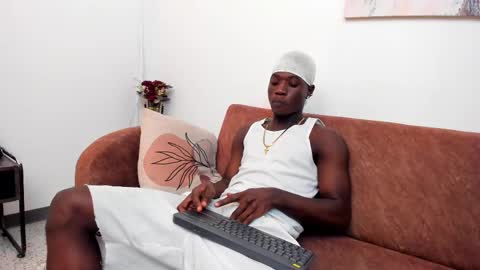 Snapshot of daniell_ferrari chatting on 02-12-25, 11:41 daniell_ferrari online show from 02-12-25, 11:41