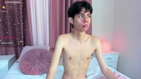 Daniel online show from 03-27-26, 01:22