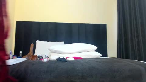 danielle_rock online show from 03-11-25, 07:15