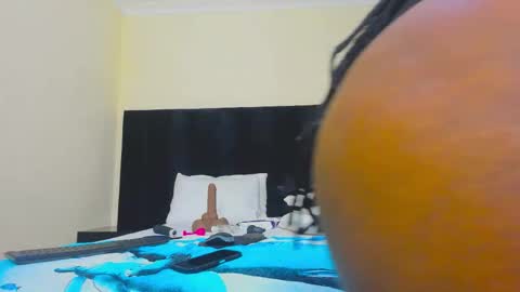 danielle_rock online show from 11-03-25, 08:32