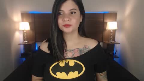 daniellerain online show from 09-23-25, 02:14