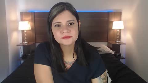 daniellerain online show from 11-02-25, 05:37