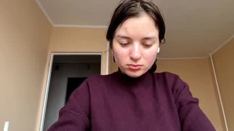 Snapshot of daniellevaulet chatting on 11-10-25, 07:29 Mia online show from 11-10-25, 07:29