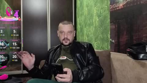 Snapshot of danielocool chatting on 09-25-25, 08:07 DanieloCool online show from 09-25-25, 08:07