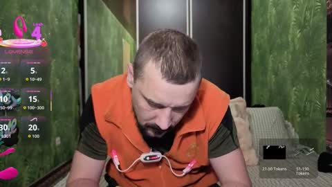 Snapshot of danielocool chatting on 10-13-25, 07:30 DanieloCool online show from 10-13-25, 07:30