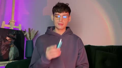 Snapshot of danieltuckerr chatting on 02-27-26, 05:24 danieltuckerr online show from 02-27-26, 05:24