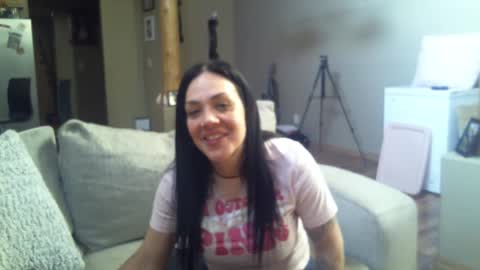 DaniLove online show from 02-25-25, 03:27
