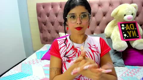 Snapshot of daniibelluci chatting on 01-24-25, 06:46 DaniiBelluci online show from 01-24-25, 06:46