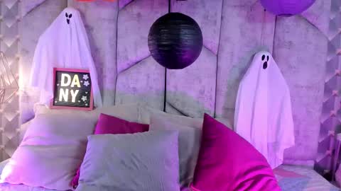 Snapshot of daniibelluci chatting on 10-30-25, 03:41 DaniiBelluci online show from 10-30-25, 03:41