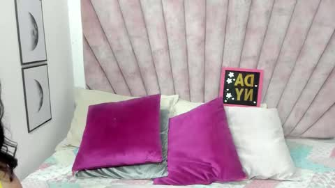 Snapshot of daniibelluci chatting on 01-07-26, 05:59 DaniiBelluci online show from 01-07-26, 05:59