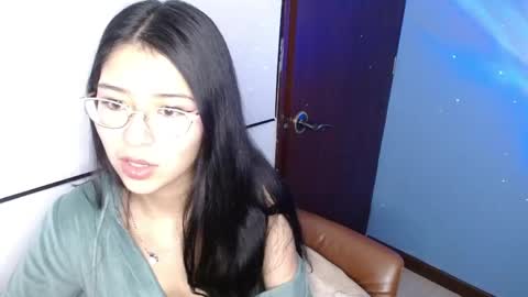 Snapshot of daniirizo chatting on 05-04-26, 10:55 Dani online show from 05-04-26, 10:55