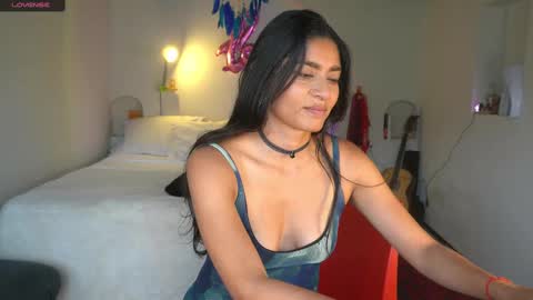 danalle .. online show from 02-13-25, 09:49