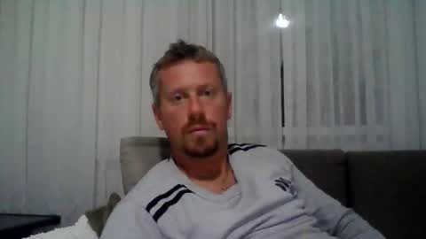 daniel online show from 10-16-25, 02:01