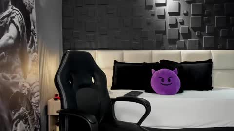 Dann saenz online show from 01-29-25, 03:54