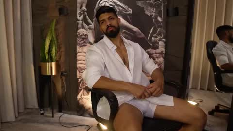 Dann saenz online show from 03-08-26, 02:04