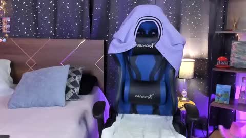 Dannacastle online show from 02-22-25, 08:29