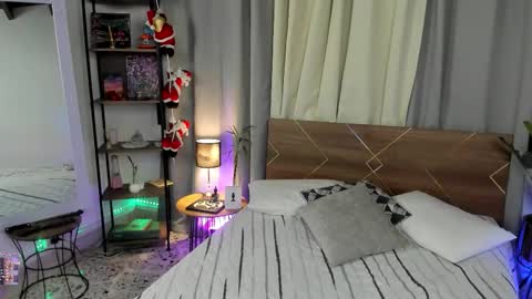 Dannacastle online show from 11-17-25, 05:13