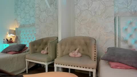 Danna online show from 04-15-26, 07:58