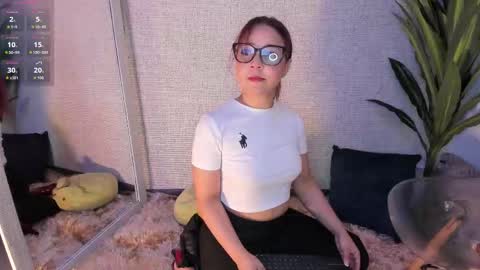 Snapshot of danna_ortega_ chatting on 02-19-26, 11:28 Danna Ortega online show from 02-19-26, 11:28