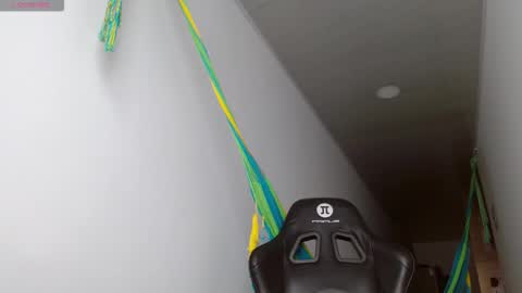 Danna online show from 10-30-25, 12:17