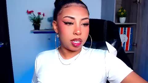 Snapshot of danna_schmidt23 chatting on 07-11-26, 09:12 Danna online show from 07-11-26, 09:12