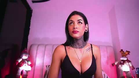 Danna Berlin  online show from 11-08-25, 07:12