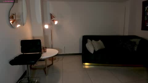 Danna Cruz  online show from 04-11-26, 07:18