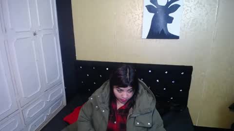 Danna Garza online show from 01-06-25, 04:15