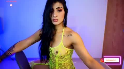Snapshot of dannawells chatting on 06-13-26, 09:24 Danna Wells online show from 06-13-26, 09:24