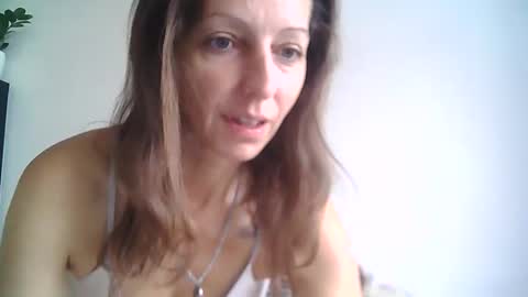 dannica1 online show from 10-13-25, 07:19
