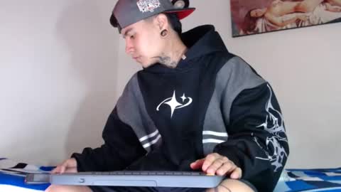 DANNTE online show from 12-25-24, 03:17