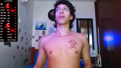 Snapshot of danny__phantom chatting on 11-27-25, 06:54 phantom555 online show from 11-27-25, 06:54