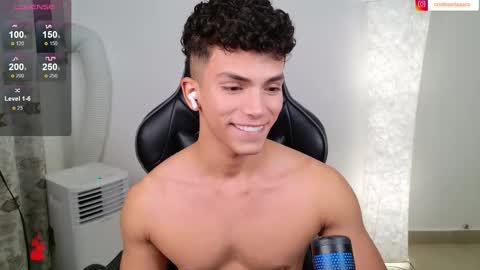 Snapshot of danny__vegas chatting on 10-25-25, 12:29 D A N N Y online show from 10-25-25, 12:29