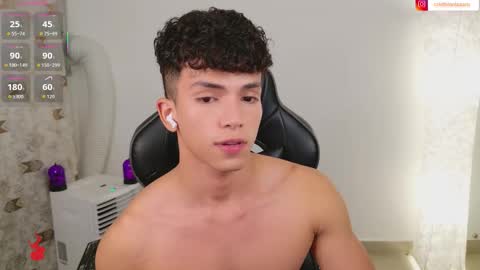 Snapshot of danny__vegas chatting on 10-30-25, 01:51 D A N N Y online show from 10-30-25, 01:51