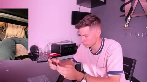 danny_and_lara online show from 10-02-25, 06:48