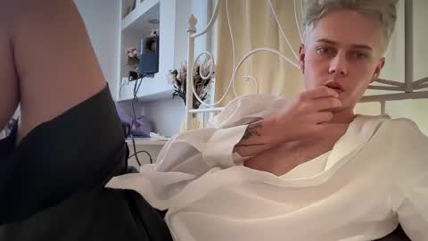 danny online show from 10-18-25, 12:39