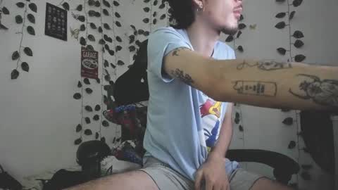 Snapshot of danny_phantom_09 chatting on 12-20-25, 05:58 danny_phantom_09 online show from 12-20-25, 05:58