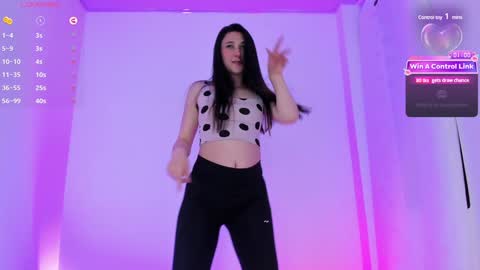 Snapshot of danny_smith12 chatting on 12-19-24, 06:45 DANNY online show from 12-19-24, 06:45