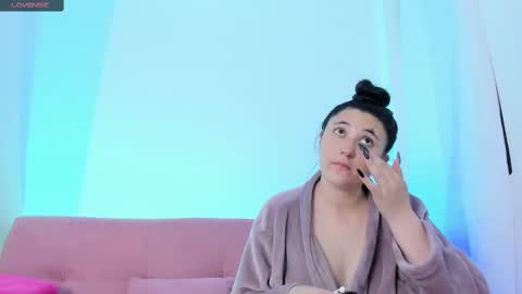 Snapshot of danny_smith12 chatting on 03-08-25, 11:05 DANNY online show from 03-08-25, 11:05