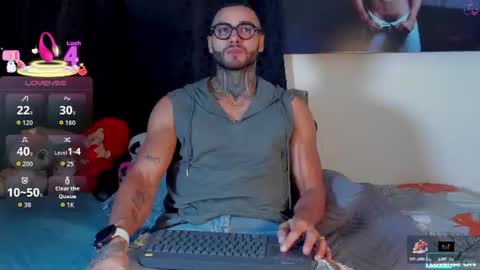 Snapshot of danny_wilson1 chatting on 06-16-26, 01:52 Danny Willson online show from 06-16-26, 01:52