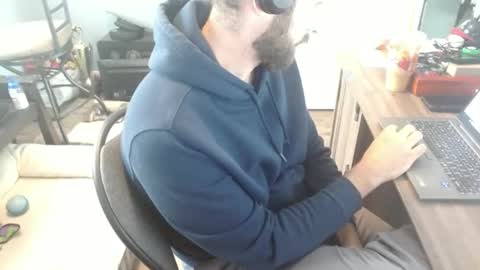 dannyboyx69 online show from 11-04-25, 06:29