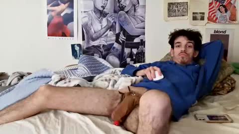 Snapshot of dannynoww chatting on 12-24-24, 02:54 danny online show from 12-24-24, 02:54