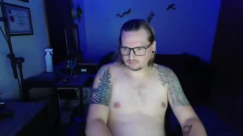 Snapshot of dannyrenegade chatting on 07-12-26, 06:59 dannyrenegade online show from 07-12-26, 06:59