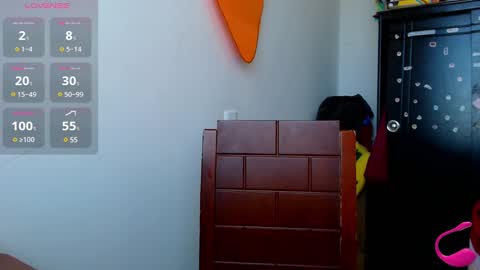 Snapshot of dannyroussette chatting on 01-22-25, 08:28 Follow me Control lovense free D online show from 01-22-25, 08:28