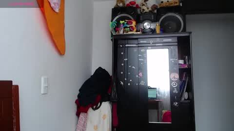 Snapshot of dannyroussette chatting on 03-04-25, 12:55 Follow me Control lovense free D online show from 03-04-25, 12:55