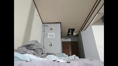 Snapshot of danshi69 chatting on 02-18-26, 06:04 danshi69 online show from 02-18-26, 06:04