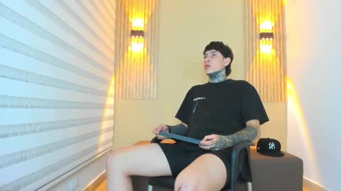 dante_armstrong online show from 11-11-25, 04:34