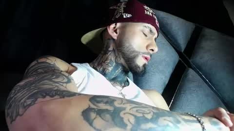 Snapshot of dante_d_angelo_ chatting on 05-13-26, 06:44 dante_d_angelo_ online show from 05-13-26, 06:44