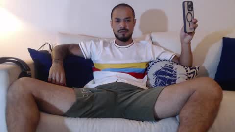 Snapshot of dante_hell1 chatting on 05-06-26, 01:36 Dante Hell online show from 05-06-26, 01:36